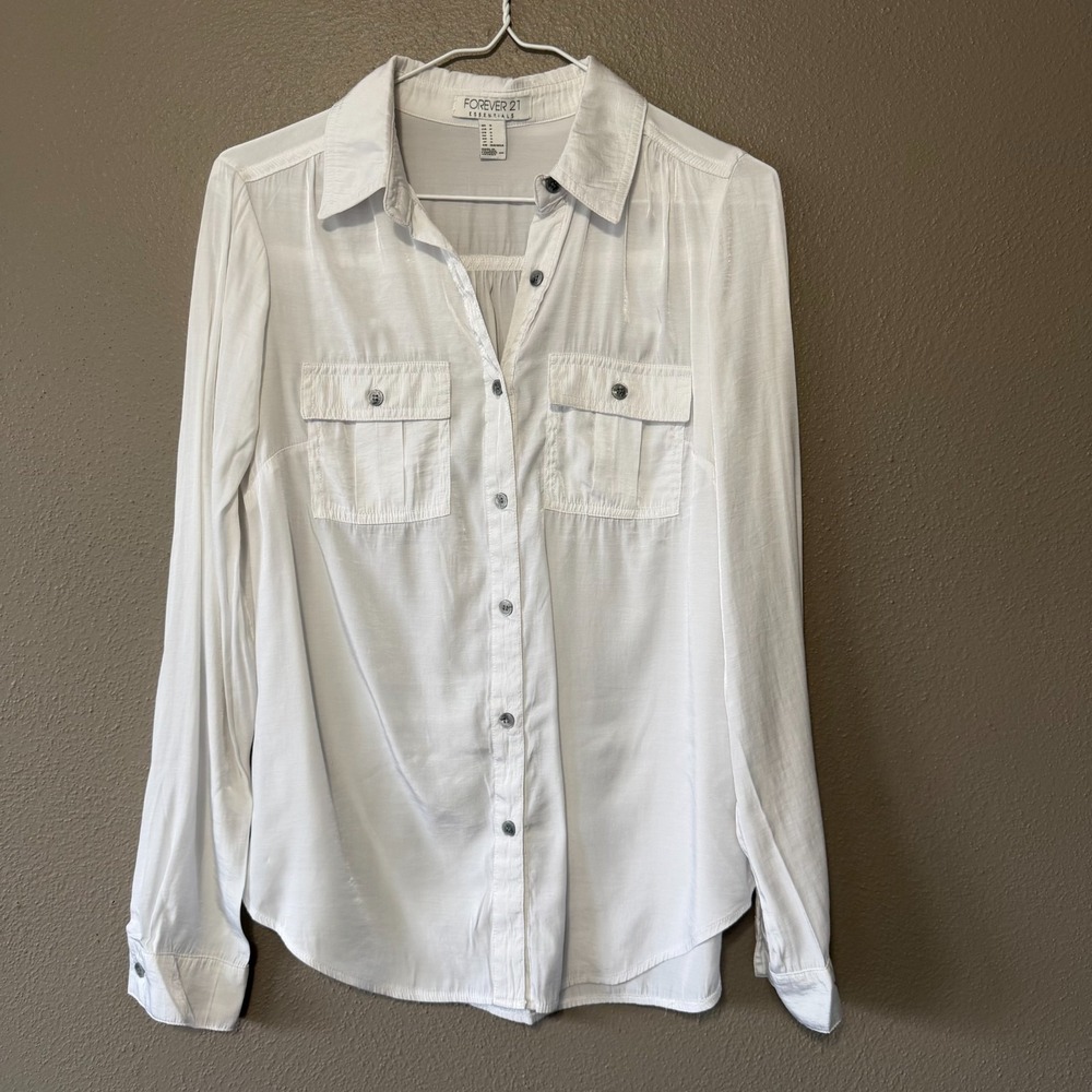Forever 21 Essentials White Utility Button Down Clean Girl Capsule Blouse Size S